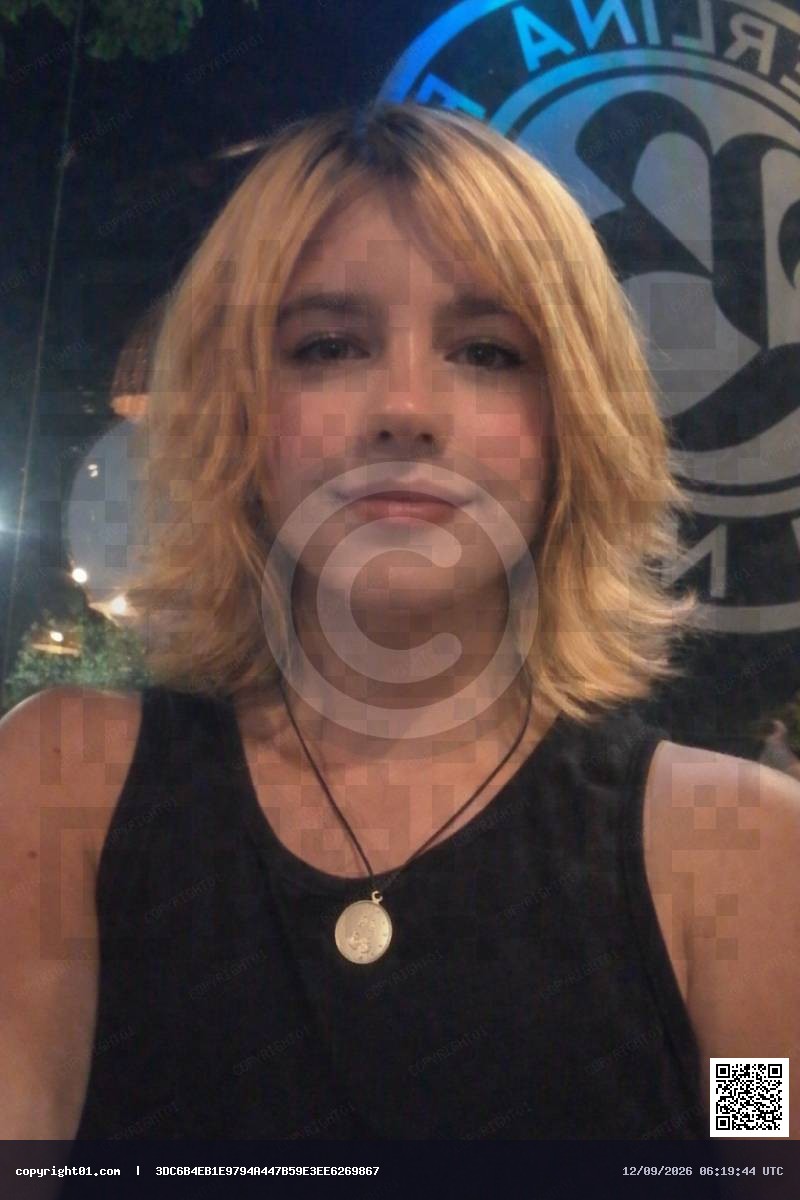 Marima en el bar